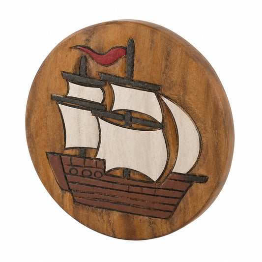 Kinderhocker Segelschiff aus Massivholz – Vielseitig und Stabil
